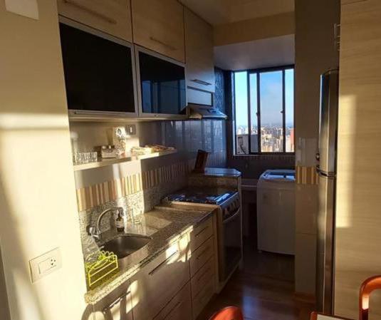 Apto-flat Privado Com Cozinha, Lavanderia, Banheiro Com Ducha E Garagem *